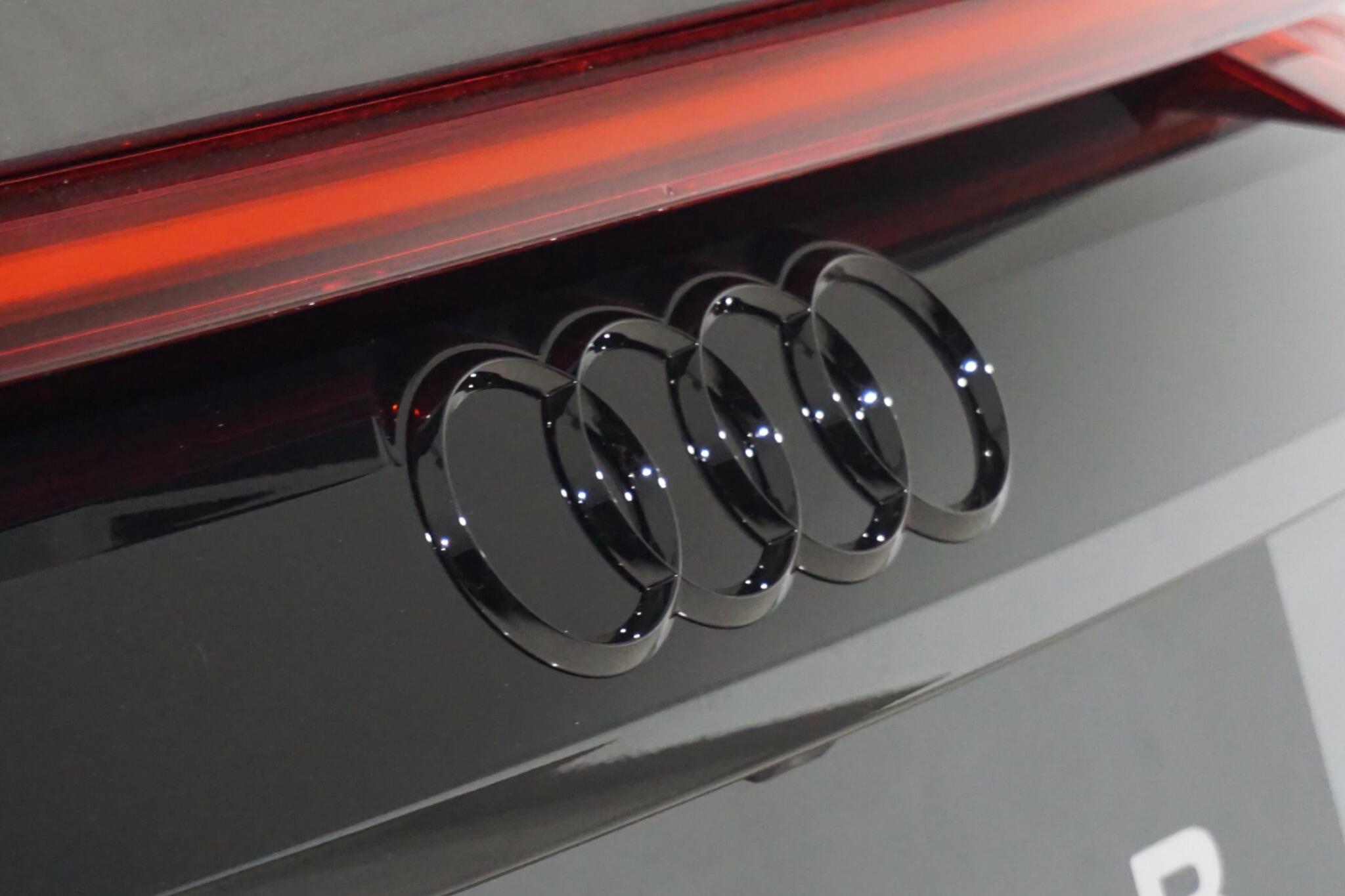 Audi SQ8 4.0 TDI V8 SUV 5dr Diesel Tiptronic quattro Euro 6 (s/s) (435 ps)